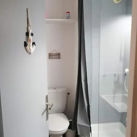 Apartment - Piscine, Proche De La Et Du Port